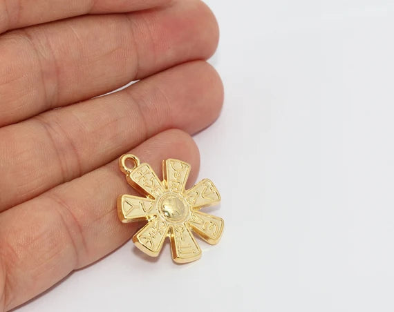 24x28mm 24k Parlak Altın Madalyon, Çiçek Madalyon, MTE1483