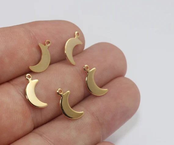 7,5x14mm 24 ayar Parlak Altın Ay Takıları, Hilal, Kolye MLS201