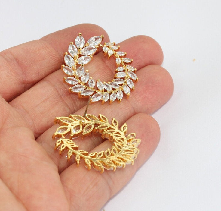 Stud Earrings, Wreath Charm Earring