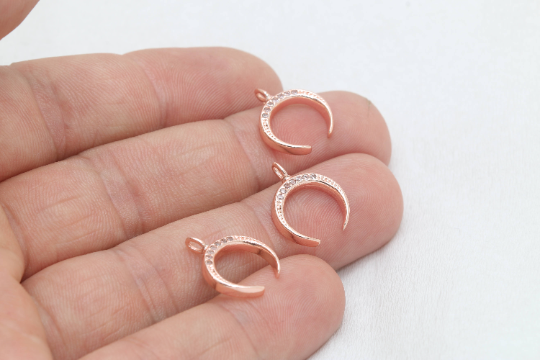 Ciondolo a corno in oro rosa 13x15 mm, micro pavé, ROSE ZRCN608