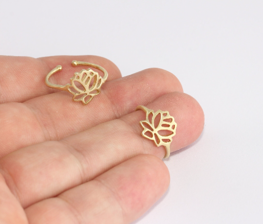 16-17mm Raw Brass Lotus Rings, Brass Leaf Rings, Lotus XP201