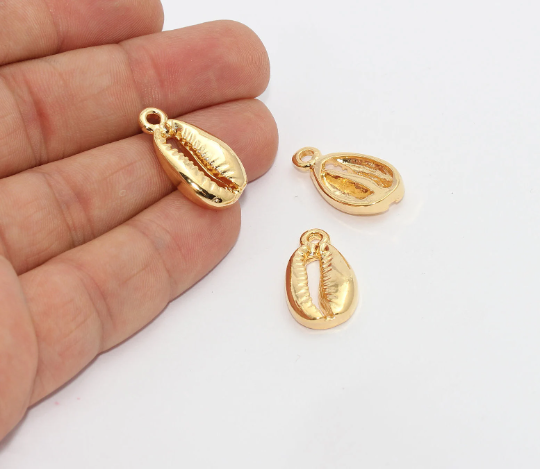 13x24mm 24k Shiny Gold Plated Cowrie, Cowrie necklace, MTE742