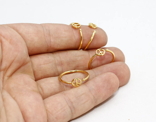 16-17mm 24k Shiny Gold Peace Ring, Adjustable Peace Ring, BRT290