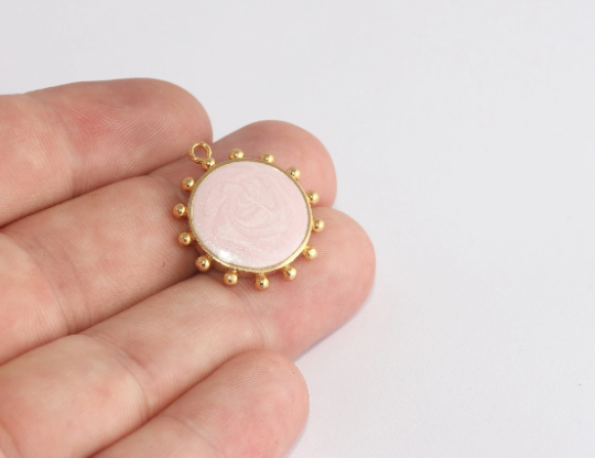 Ciondolo a forma di sole placcato oro lucido 24k da 22 mm, collana a forma di sole, XP287