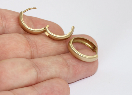 Leverback Hoop Earrings, Circle