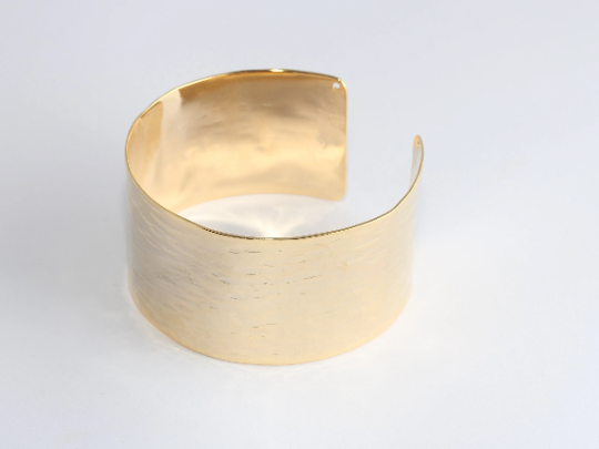 30 mm 24 ayar Parlak Altın Çekiçli Bilezik, Altın Kaplama BXB382-1