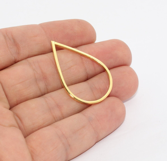 24x38mm 24k Shiny Gold Teardrop Pendant, Teardrop MTE936