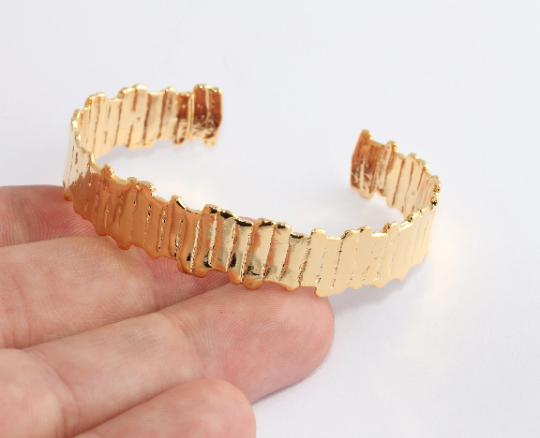 60mm 24k Shiny Gold Bracelet Cuff, Hammered Band, Bracelet, CHK132-1