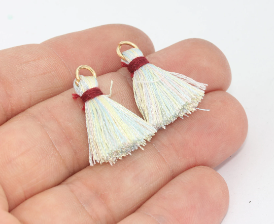 White tassels, Mini Tassels, 2,5cm , Short Thread Cotton, XSL20