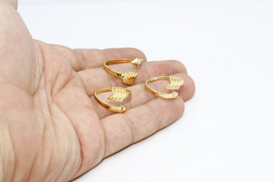 17-18mm 24k Shiny Gold Arrow Rings, Adjustable,Dainty BRT286
