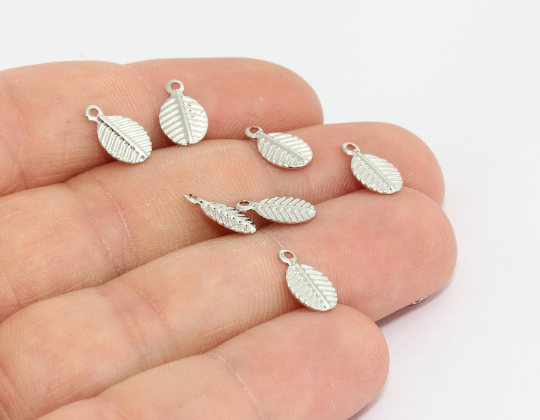 7x10mm Silver Color Leaf Beads, Drop Charms, Leaf  MTE534