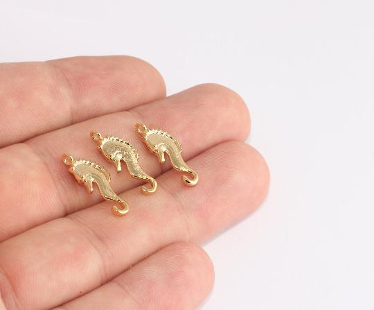 8x20mm 24 Ayar Parlak Altın Denizatı, Denizatı Kolye, SLM668
