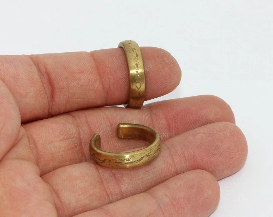 18mm Raw Brass Adjustable Ring, Wide Band Ring, Brass  MTE382