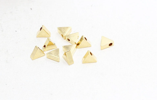 7x8mm 24k Shiny Gold Triangle Charms, Triangle Pendant, BRT417