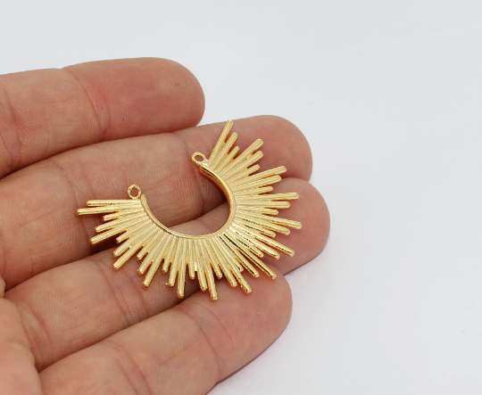 30x40mm 24k Shiny Gold Moon Pendant, Half Moon,Gold CHK538