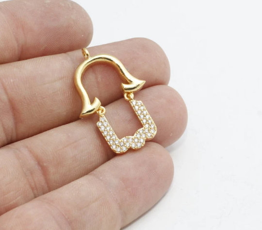 20x30mm 22k Shiny Gold Fatima Hand, Hamsa, Cubic ZRCN252