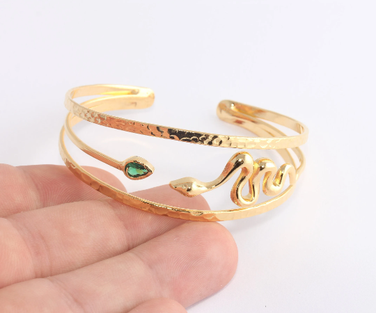 Shiny Gold Cuff Bracelet