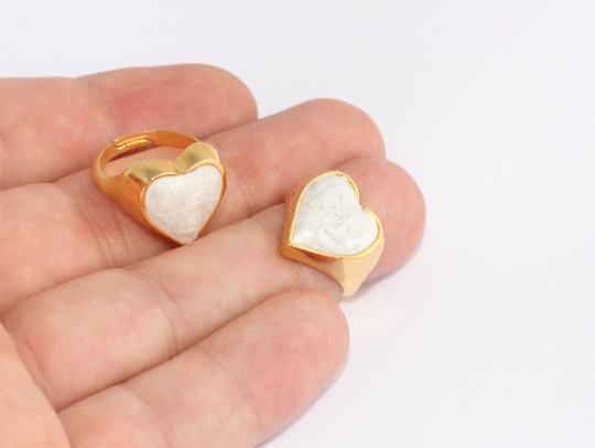 17-18mm 24k Shiny Gold Heart Rings, Enamel Heart Rings, SLM1005