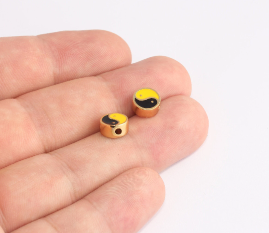 4x8,5mm 24 ayar Parlak Altın Boncuklar, Mine Yin Yang Tılsımları, SLM547