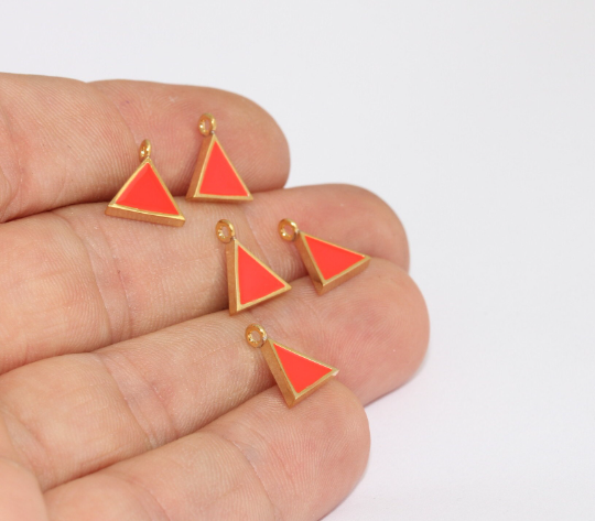 9x11mm 24k Shiny Gold Triangle Charms, Triangle , MLS97