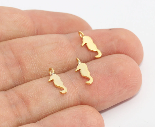 4x13mm 24k Shiny Gold PlatedSeahorse, Seahorse , BRT105