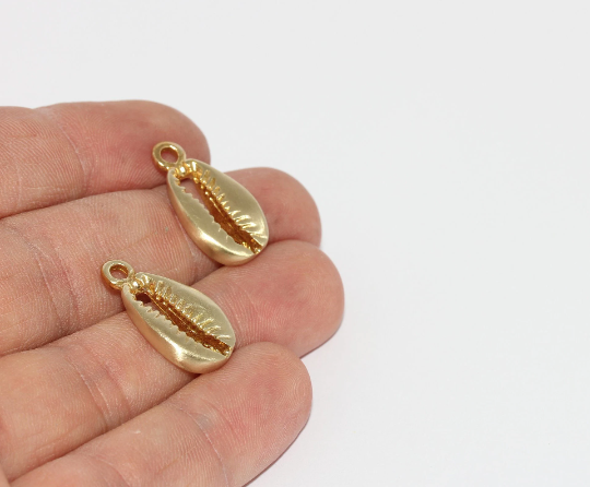 13x24mm Raw Brass Cowrie, Cowrie necklace, Cowrie Pendant, ZPR292