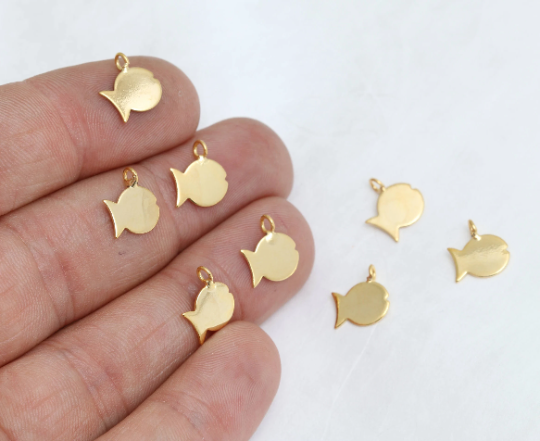 9x10mm 24k Shiny Gold Fish Pendant, Fish BRT34