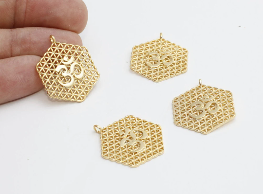 22x27mm Shiny Gold Om Pendant, Yoga Charms, Yoga BRT132