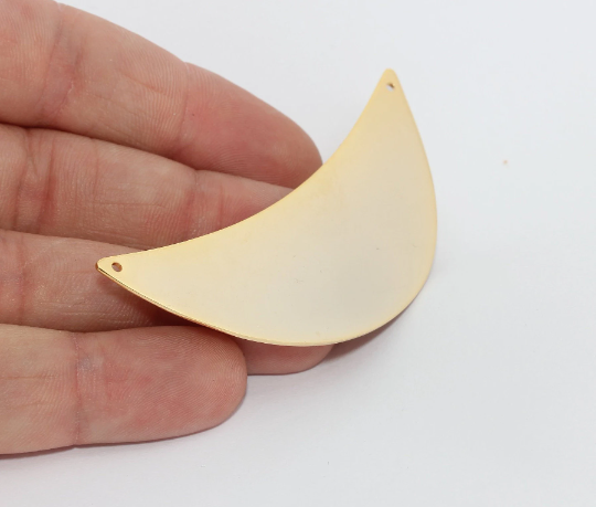 23x70mm 24k Shiny Gold Pendant, Crescent Moon , MTE1294