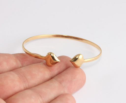 Shiny Gold Bracelet