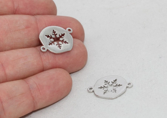 17x22mm Gümüş Kar Tanesi Kolye, Gümüş, Kar Tanesi MTE1045