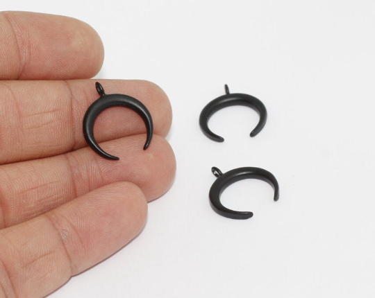18x21mm Black Horn Charms, Horn Pendant, Moon Charm,  ETS50