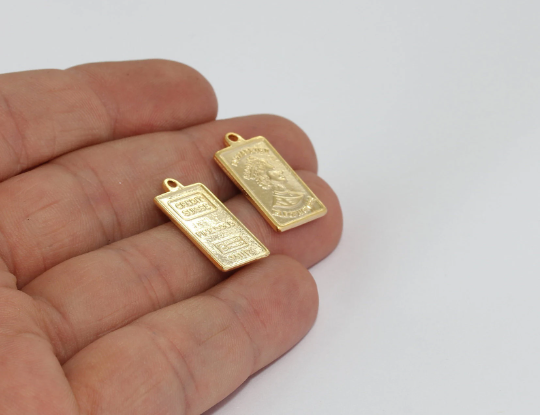 12x22mm 24k Shiny Gold Bar Pendant, Elizabeth Medallion, MTE1516