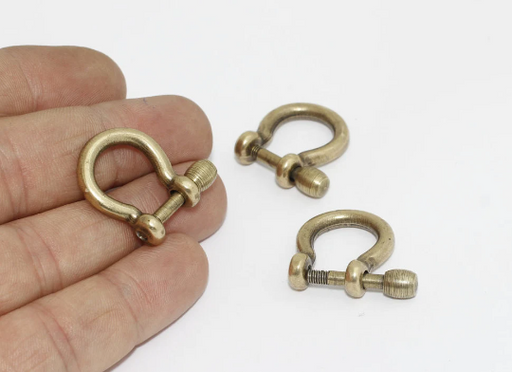 Antique Bronze Shackle Clasp