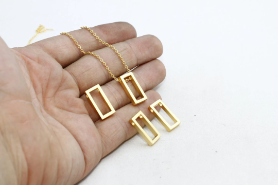 10x20mm 24 Ayar Mat Altın Dikdörtgen Charm, Geometrik, MTE124