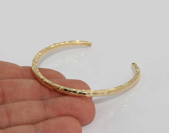 3,5mm 24k Shiny Gold Hammered Bracelet, Open Cuff CHK224