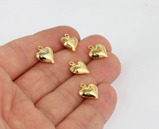 10 ciondoli a forma di cuore cavo in oro lucido 24k, mini CHK411