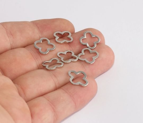 Ciondoli a forma di trifoglio placcati in rodio da 14 mm, perline a forma di trifoglio in argento, XP157