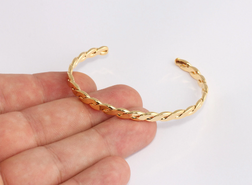 Shiny Gold Bracelet