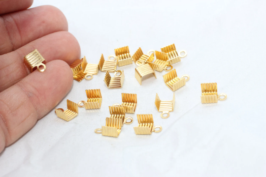 Shiny Gold Cord End