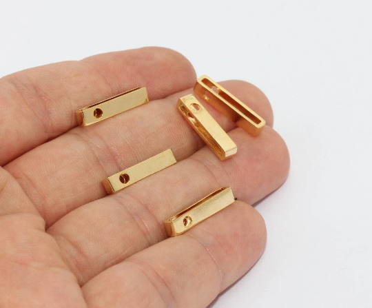 3,5x19mm 24k Shiny Gold Plated Rectangle Pendant, Gold, BRT13