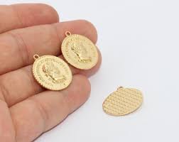 21x24mm 24 ayar Parlak Altın Madalyon, Marcus Roman Gold MTE1185