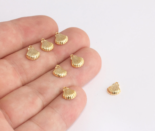 8x10mm 24k Shiny Gold Sea Shell Charm, Seashell Beads, SLM453