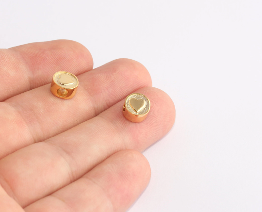 Ciondoli a forma di cuore in oro lucido 24k da 8 mm, ciondolo a forma di cuore, perline a forma di cuore, componenti placcati in oro, SLM867