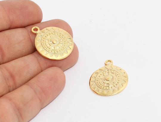24k Shiny Gold Medallion, Sun Charms, Sun Pendant, Gold MTE749
