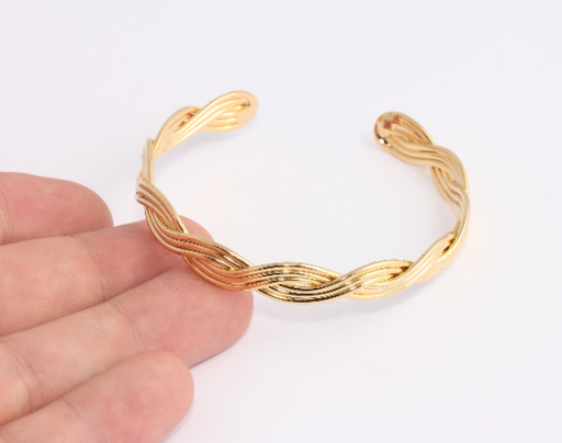 Shiny Gold Bracelet