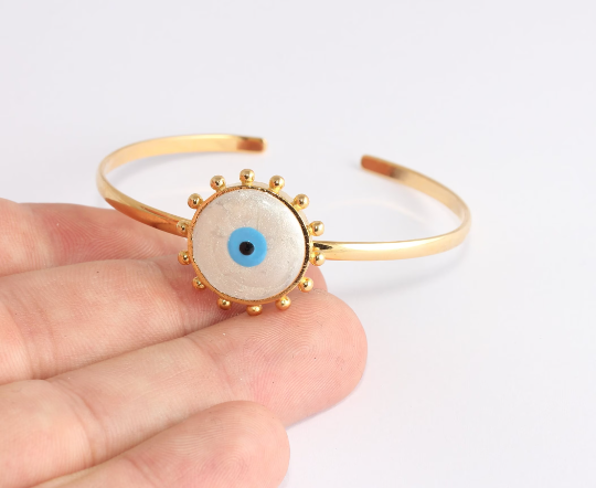 Shiny Gold Bracelet
