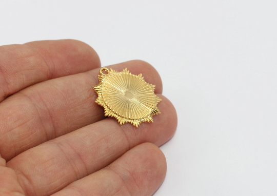 25mm 24k Shiny Gold Plated Sun Pendant, Sun Necklace, MTE174
