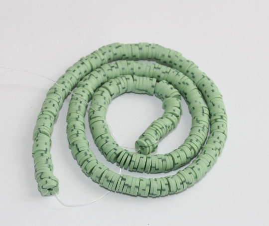 Perline in polimero verde da 6 mm, fili di perline Keishi all'ingrosso, CHK607-1