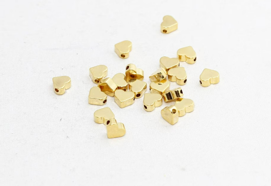 7mm 24k Shiny Gold Heart Charms, Heart Pendant, Dainty BRT399
